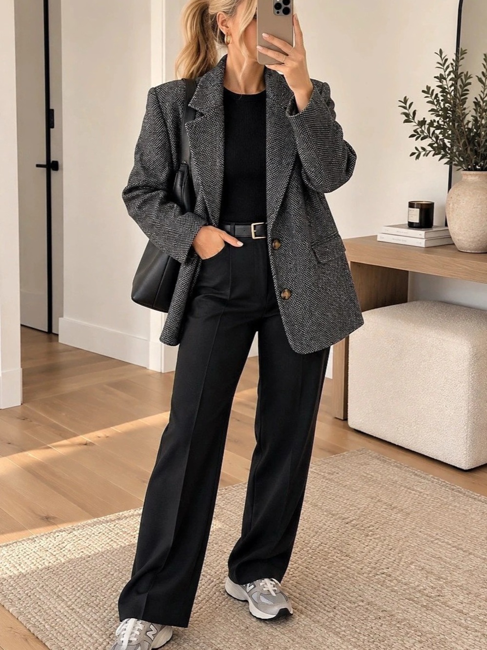 Old Navy Houndstooth Blazer in Black & White Like New